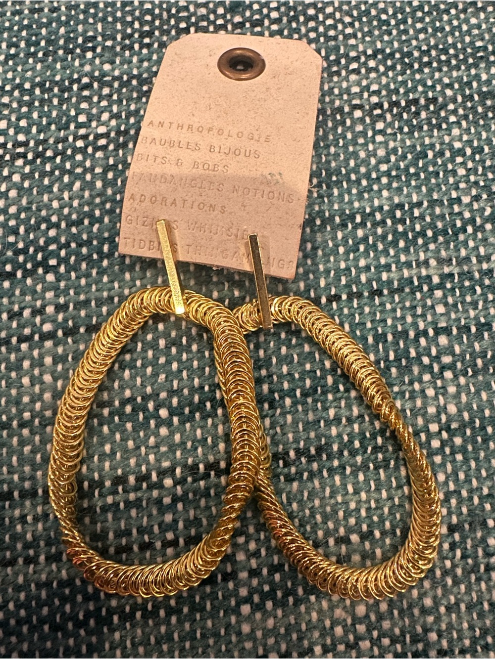 Gold colored hoop earings